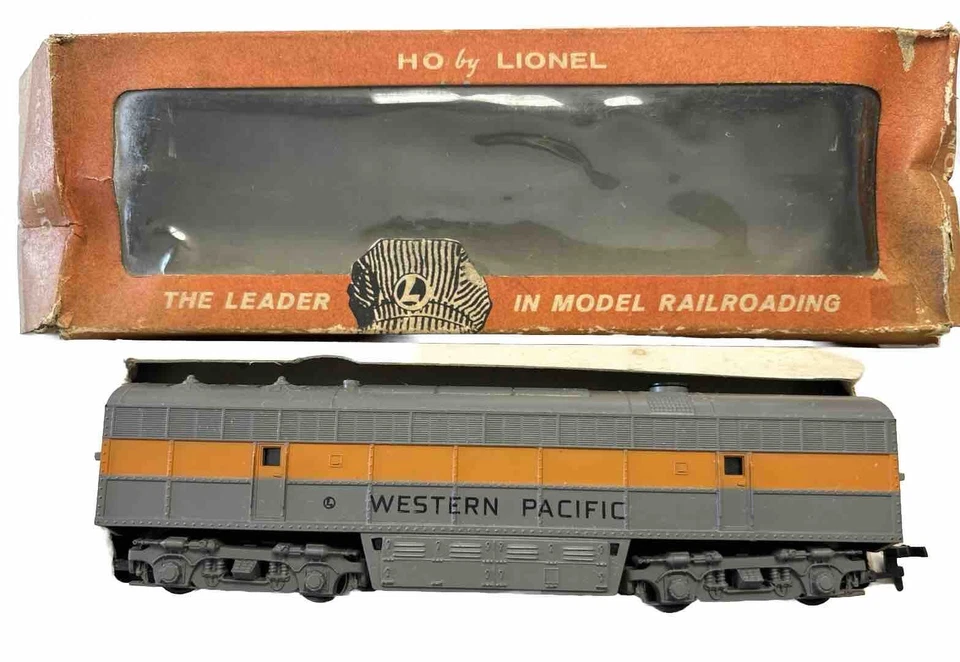 Lionel/Rivarossi 0523 Western Pacific Dummy Non-Powered ~ B Unit ~ Pre Owned - Image 1 of 4