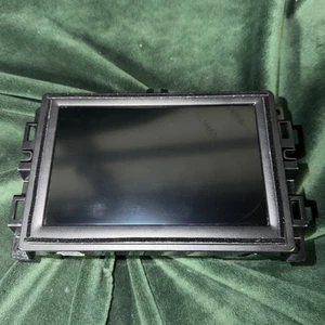 2018-2019 Jeep Renegade OEM AM FM XM  NAVIGATION 7"VP2 Touch Screen Radio  - Bild 1 von 7