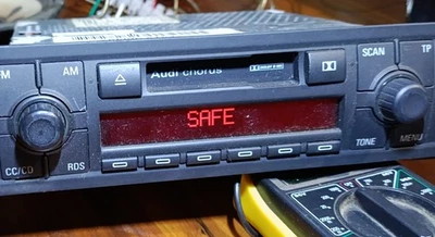 Autoradio Audi Chorus Kassette ohne Code - Bild 1 von 4