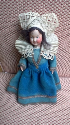 Boneca fantasia celulóide antiga 7" toda original feita na França por volta de 1920 - Imagem 1 de 4