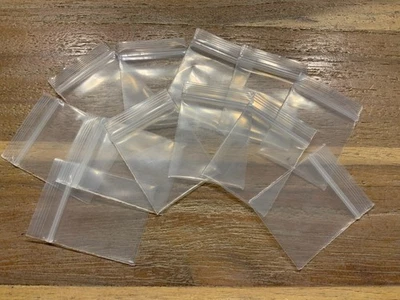30 x Kleine Plastikbeutel 3 x 4 cm Transparente Zip Beutel Plastiktüten Tüte - Bild 1 von 4