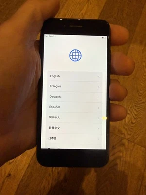 Apple iPhone 6s Space Grey Unlocked 64GB 4.7" 12MP IOS • Boxed with Accessories  - Image 1 of 4