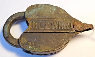 Candado vintage obsoleto de latón DL&W Fraim sin llave Foto 1 de 4