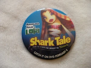 OB - 2005 DREAM WORKS ANGELINA JOLIE IS LOLA SHARK TALE PIN BADGE #25647 (NEUWERTIG!! - Bild 1 von 7
