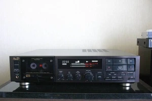 Cassettiera AKAI A&D GX-Z7000 3 teste Manutenzione Completata In buone condizioni - Foto 1 di 8