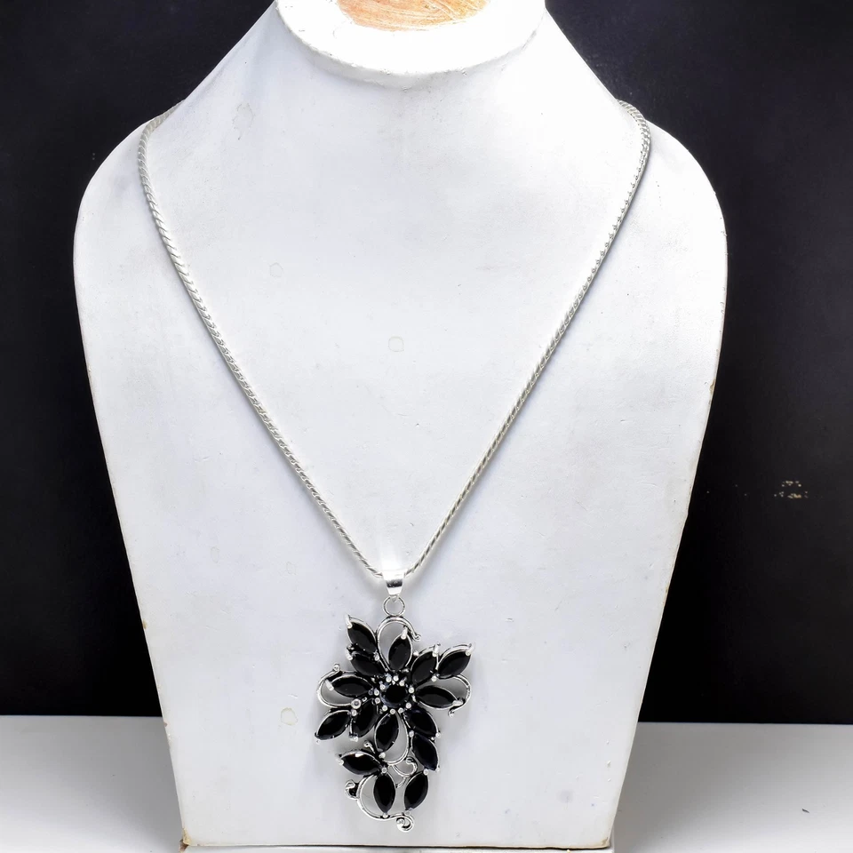 Collar hecho a mano con colgante de piedras preciosas de espinela negra de plata de ley 925 de 20 pulgadas Foto 1 de 4
