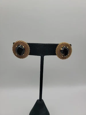 Pendientes de clip de malla de cuerda tono dorado vintage centro de vidrio marrón ahumado Foto 1 de 4