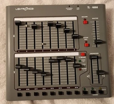 Lightronics TL4008 16 Channels - Image 1 of 4