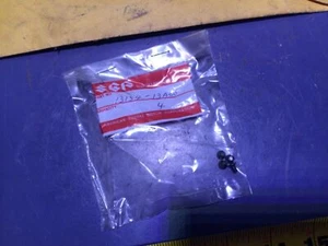 Suzuki Part no. 13154-13A00 Screws NOS 4pcs - Picture 1 of 1