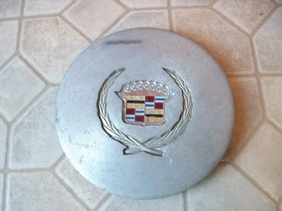 Cadillac Deville/Eldorado/Fleetwood/Sevilla 1989-1991 tapa central Foto 1 de 2