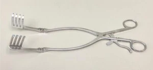 Zimmer 3053 Beckman-Adson Retraktor 33 mm x 25 mm scharf - Bild 1 von 2