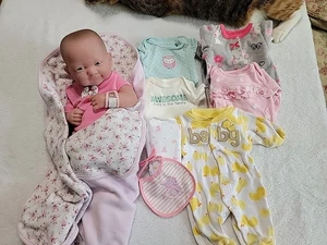 Muñeca bebé niña recién nacida Berenguer La realista para jugar o renacer con ropa USADA - Imagen 1 de 17