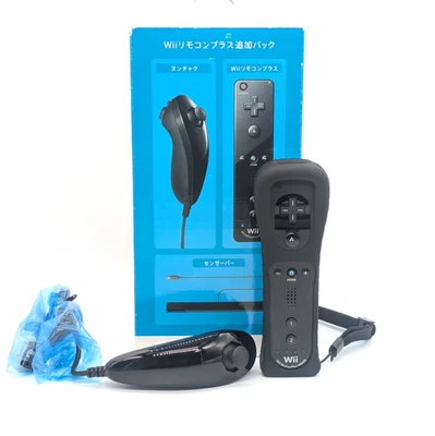 [Unused*] Built-in Motion Plus Wii U Remote & Nunchuck Controller Nintendo JAPAN - Image 1 of 4