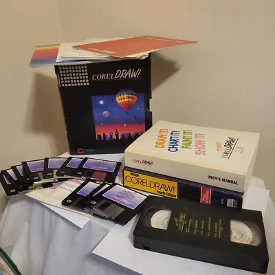 Corel Draw 3.0 Graphics Software for PC 3.5” Disks VHS & books 1992 vintage - Image 1 of 4