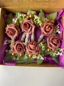 6PC Pink Rose Boutonnière Box. Dusty Blush - Picture 1 of 3