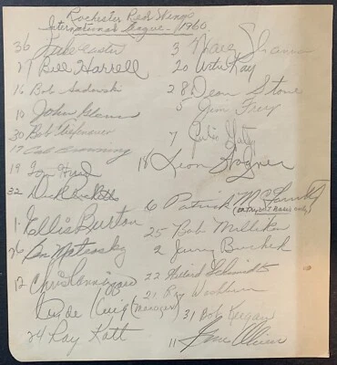 Hoja de béisbol firmada por el equipo de la Liga Internacional Rochester Red Wings 1960 x26 Foto 1 de 2