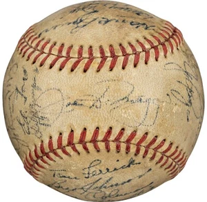 1950 New York Yankees World Series Champs Team Signed AL Baseball Beckett COA - Picture 1 of 8