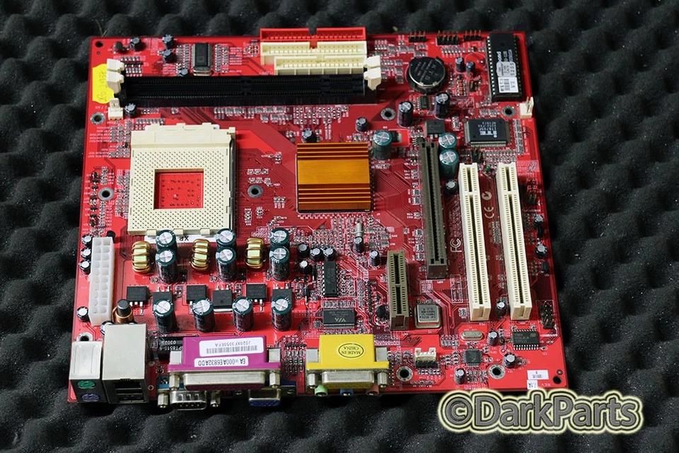 PC-Chips M810L REV:7.1A Motherboard Socket A 462 System Board - Image 1 of 1