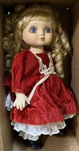 Vintage 1999 Blonde Vinyl Collector Doll ADORA BELLE Holiday Cheer Marie Osmond - Picture 1 of 5