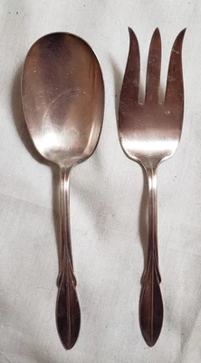 Wm. Tenedor para servir carne y cuchara de bayas Rogers plateado "exquisito" 9" de colección años 40 Foto 1 de 4