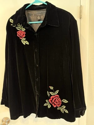 Blusa SilkLand Mujer Talla 1X Terciopelo Negro Manga Larga Botón Floral Bordado Foto 1 de 4
