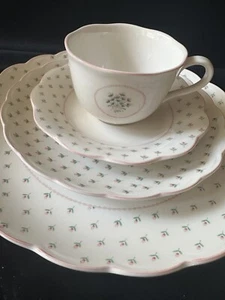 Nikko Rose Bouquet 4 piece service for four Japan read - Picture 1 of 10