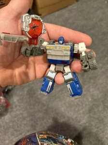 Hasbro Transformers Cybertron Scout Armorhide Actionfigur - Bild 1 von 2