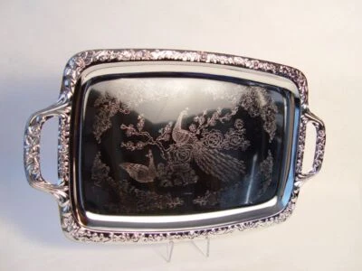 versilbertes Serviertablett Tablett Käsetablett ziseliert 45x26,5 cm neuwertig - Bild 1 von 4