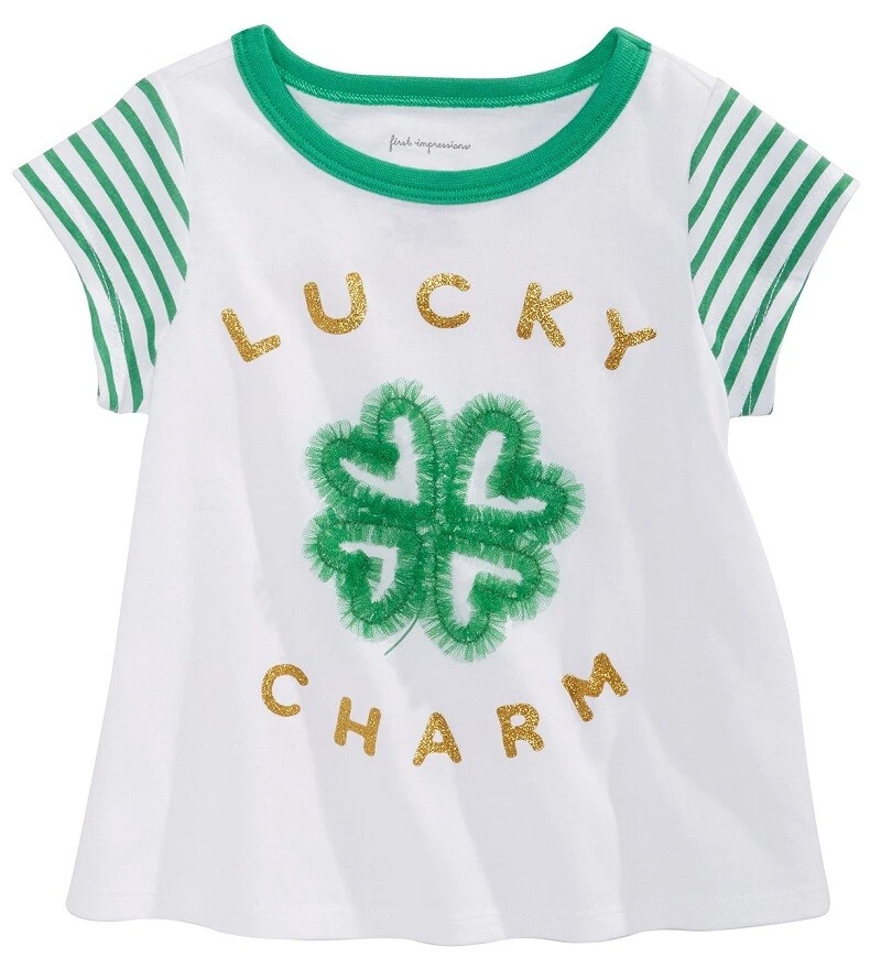 Camiseta Berloque da Sorte PRIMEIRAS IMPRESSÕES Bebês Meninas 18 Meses (Nova Com Etiqueta) - Imagem 1 de 1