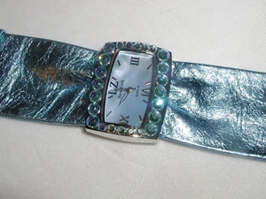 ¡RELOJ ANCHO BOLD! BEBÉ AZUL ZAFIRO AUSTRIACO CRISTAL BRILLANTE DÍA DE MADRES NAVIDAD - Imagen 1 de 1
