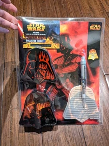 Star Wars Darth Vader 2005 coleccionista juego de hojalata bolígrafo iluminado bloc de notas carpeta - Imagen 1 de 4