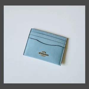 COACH Slim ID Card Case, Glazed Leather,  Powder Blue - New with Tags - Picture 1 of 4