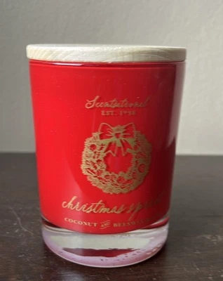 Scentsational Christmas Spirit Candle 11 Oz Jar Coconut Wax Red Jar Gold Wreath - Image 1 of 2