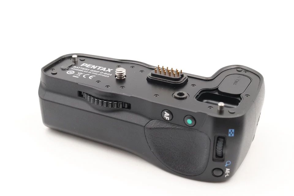 [ MINT ] Pentax D-BG4 Battery Handle Grip For K-5 K-7 K-5II K-5IIS JP #14827 - Image 1 of 4