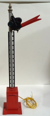 VINTAGE PREWAR LIONEL STANDARD GAUGE #80 OPERATING SEMAPHORE RED BASE 1926-42 - Image 1 of 4