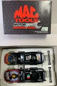 John Force/Tony Pedregon Elvis/Selena 2 PK Funny Cars Die Cast Scale 1:32 - Picture 1 of 5