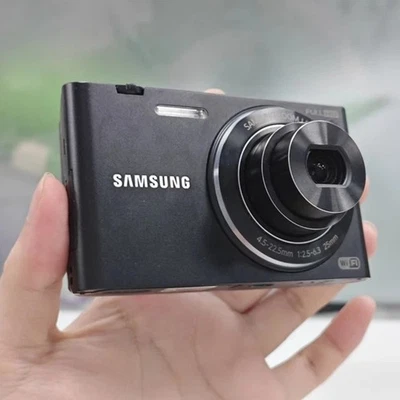 Samsung MV900f 16.1MP 5x Optical Zoom Flip-out Touch Screen Camera Tested Black - Image 1 of 4