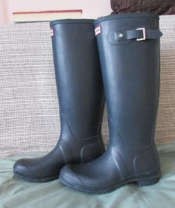 Women's HUNTER Blue Tall Classic Rain Boots Size 8 - Picture 1 of 6