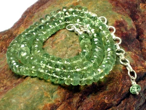 Collar con cuentas verde APPATITE - plata esterlina 925 - caja de regalo - Imagen 1 de 9
