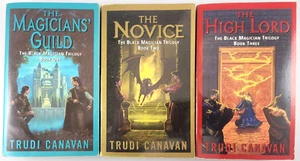 The Black Magician Trilogy Set by Trudi Canavan EOS PBs 2004 First Edition - Foto 1 di 9