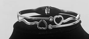 Women's Fashion Metal Bracelet -Two heart with two stones, Clip to Open/close  - Picture 1 of 2