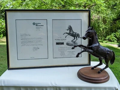 28/50 Alvin A. Escultura de bronze branca "Rampant Colt" com R.L. Wilson Provenance - Imagem 1 de 4