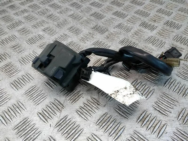 Interruptor de engranaje mano izquierda Kawasaki ZZR 600 D (90-92) Foto 1 de 4