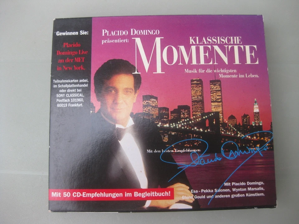 CD Placido Domingo präsentiert: Klassische Momente mit Begleitbuch - Bild 1 von 3