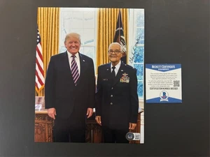Charles McGee with Trump autographed signed US Tuskegee 8x10 photo Beckett BAS - Picture 1 of 1