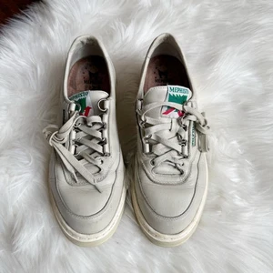 Zapatos informales Mephisto Match Runoff para mujer talla 8,5 grises cómodos para caminar parte superior baja - Imagen 1 de 9