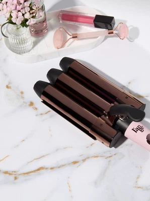 L'ange Lange Le Waver 3 Barrel Waving Iron - Tridente Titanium Triple Wavy Hair  - Image 1 of 4