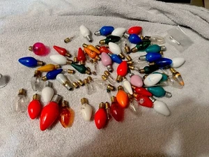 60+ Antik Vintage Weihnachten Weihnachtsbaum Lichter Birnen VERSCHIEDENES Größe Farben passt Wœe - Bild 1 von 9