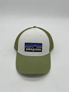 Patagonia P-6 Logo Lopro Trucker Hat White/Buckhorn Green Snapback Mesh O/S New - Picture 1 of 8