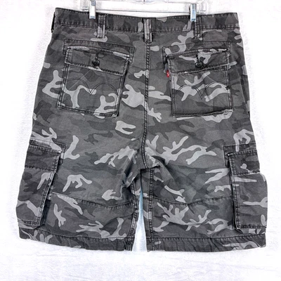 VTG Y2K Levis Cargo Shorts Men 40 Black Gray Camo Loose Fit Baggy Skater Army - Image 1 of 4